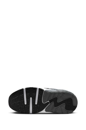 Air max junior trainers hotsell