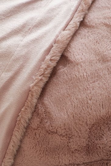 Pink Soft To Touch Faux Fur Throw