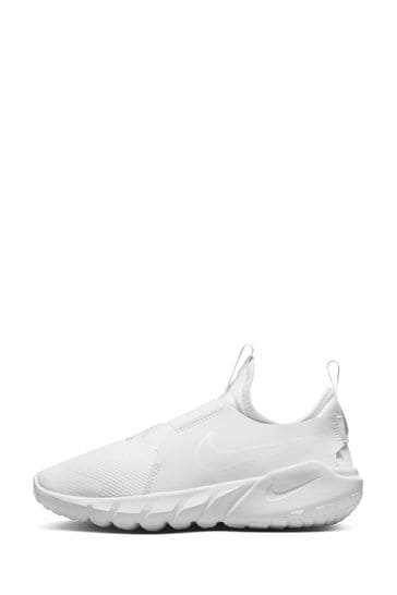 Buy Nike White Flex Runner Youth Trainers from Next Luxembourg