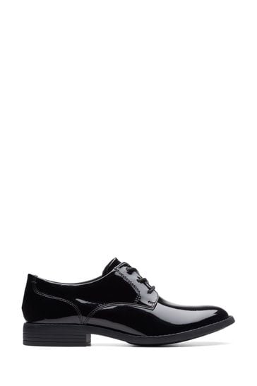 Clarks women's on sale patent leather shoes