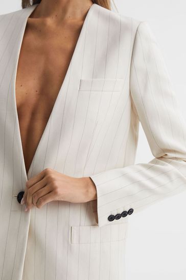 White collarless clearance blazer