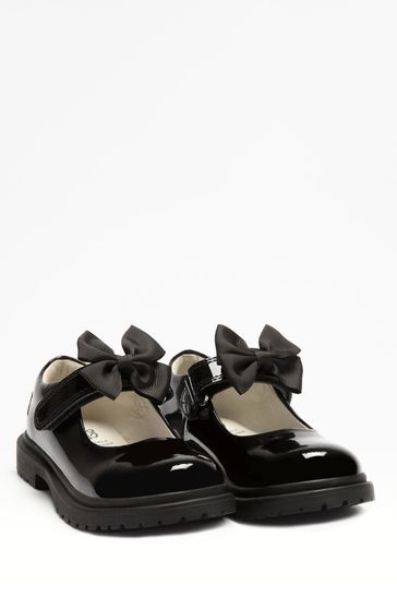 Where to buy lelli new arrivals kelly shoes near me