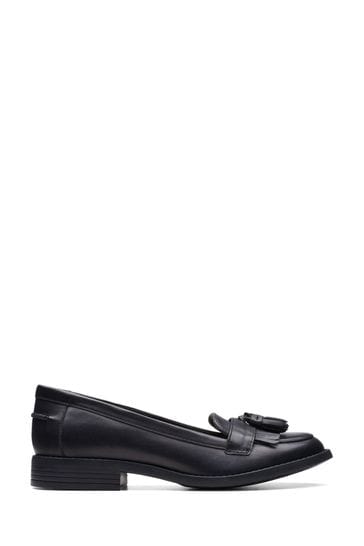 Clarks outlet timeless loafer