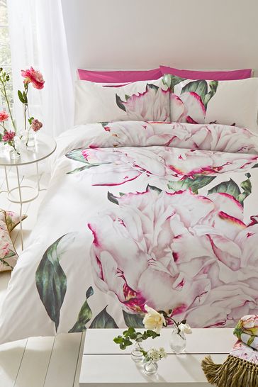 Voyage Pink Parcevall Peony Duvet Cover and Pillowcase Set