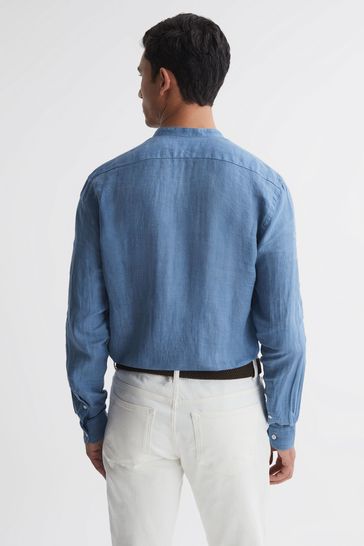 Blue store collar shirt