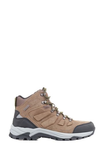 Pavers walking boots 2025