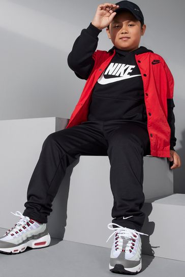 Swoosh cap hot sale