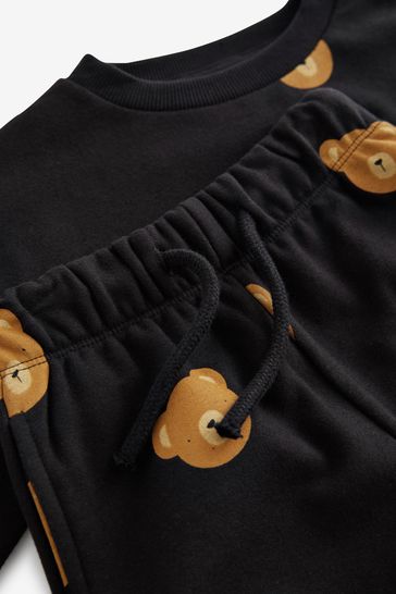Black bear sweatshirt discount