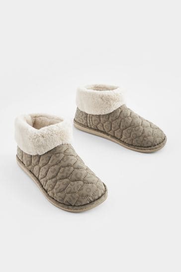 Quilted deals bootie slippers