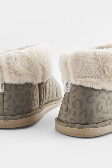 Quilted new arrivals bootie slippers