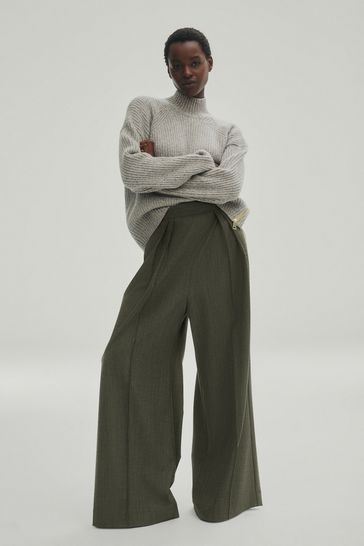 Wide leg trousers pleated cheap