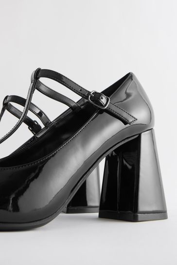 T bar block heel outlet
