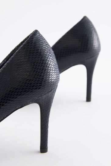 Wide fit navy court cheap shoes