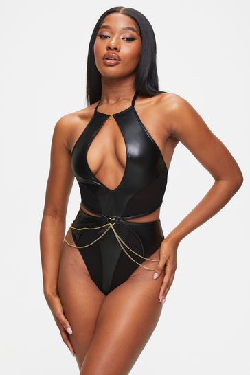Ann summers sportswear store