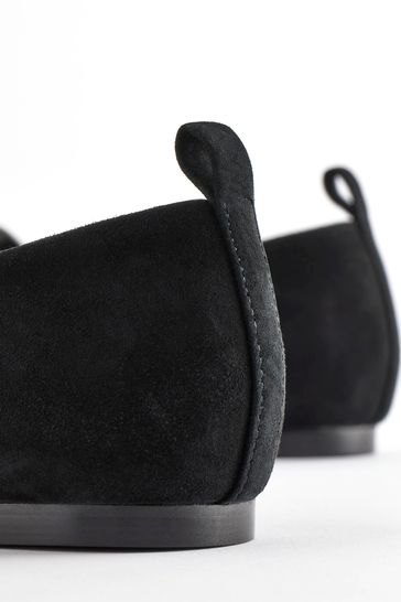 Black suede flat sales shoes