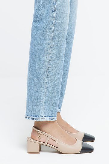 Block heeled shop sling back shoes