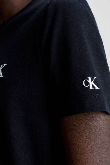 Buy Calvin Klein Slim Essential T Shirt from Next Turkey