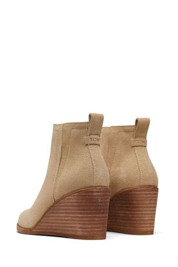 Tan suede wedge new arrivals boots