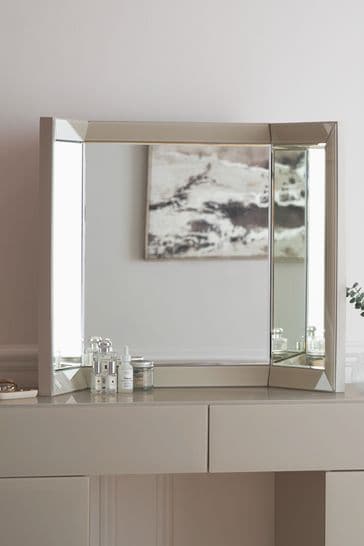 Sloane slim dressing 2025 table