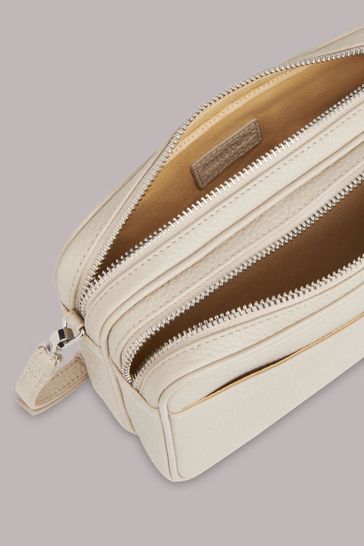 Nude across shop body bag