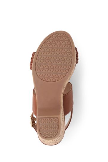 Pavers tan sandals on sale