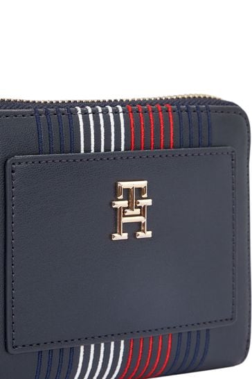 Medium wallets top