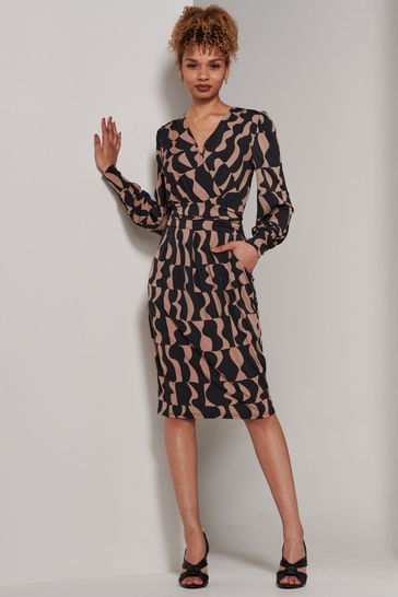 Jolie Moi Brown Gwen Print Long Sleeve Pegged Dress