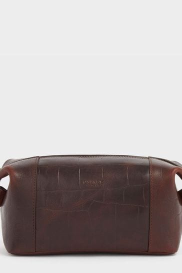 OSPREY LONDON The Brixton Leather Brown Washbag