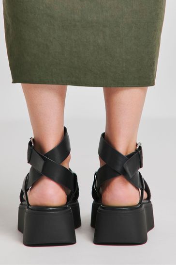 Simply Be Black Studded Cross Strap Flatform Sandals in Wide Fit