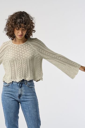 Knitted jumper cropped shop