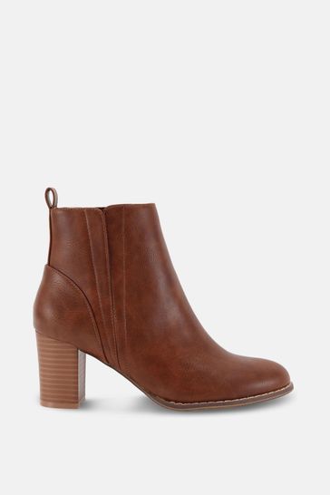 Wide fit heeled chelsea boots on sale