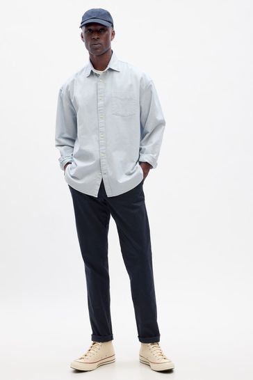 Buy Gap Essential Chinos in Slim Fit with Washwell from Next France