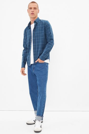 stretch poplin shirt in untucked fit
