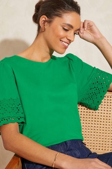 Love & Roses Green Broderie Trim Tiered Sleeve T-Shirt