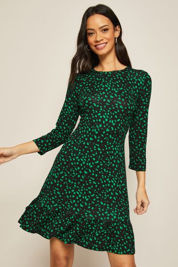 Petite fit store and flare dress
