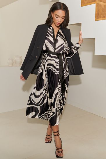 Buy Lipsy Monochrome Petite Pleated Midi Summer Shirt Dress from Next Luxembourg