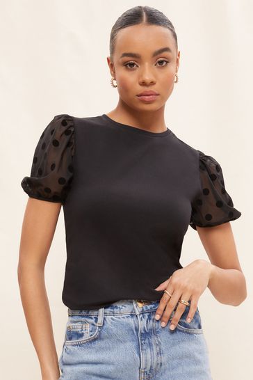 Black shirt top sales
