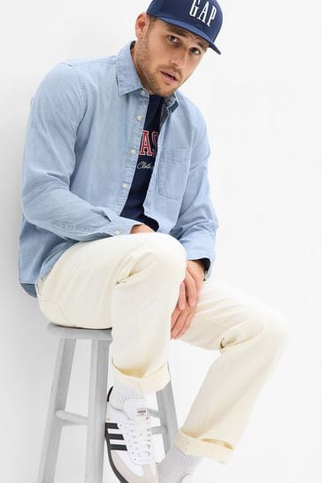 Gap Blue Chambray Shirt in Untucked Fit
