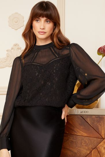 High neck outlet lace blouse
