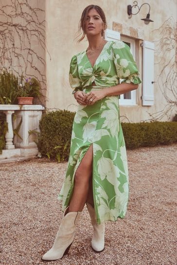 V neck dress with sleeves uk discount