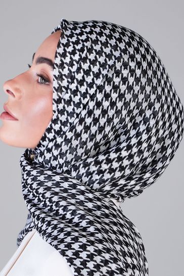 Aab Black Houndstooth Modal Hijab