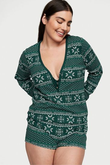 Victoria secret deals christmas sweater
