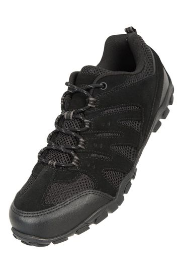 Black shoes warehouse hot sale