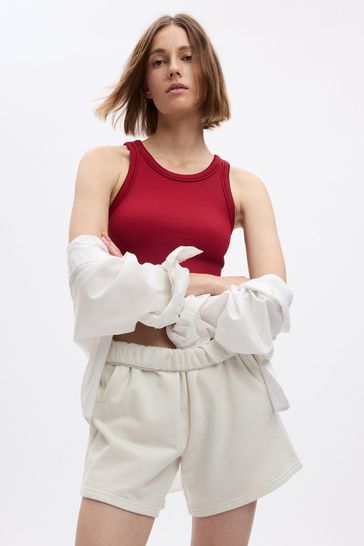 Gap vest tops hotsell