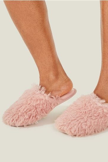 Accessorize slippers outlet