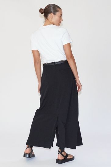 Maxi skirt with pockets belt 2025