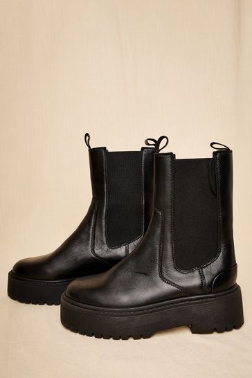 Apricot Black Chunky Platform Leather Boots