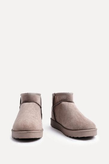 Fur lined ankle outlet boots uk