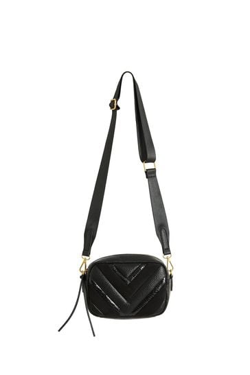 Oliver bonas black bag sales