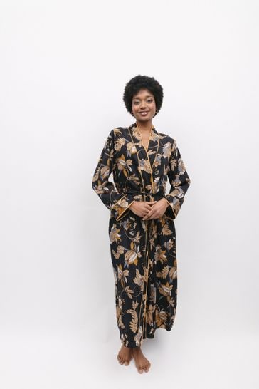 Fable and Eve Long Sleeve Dressing Gown
